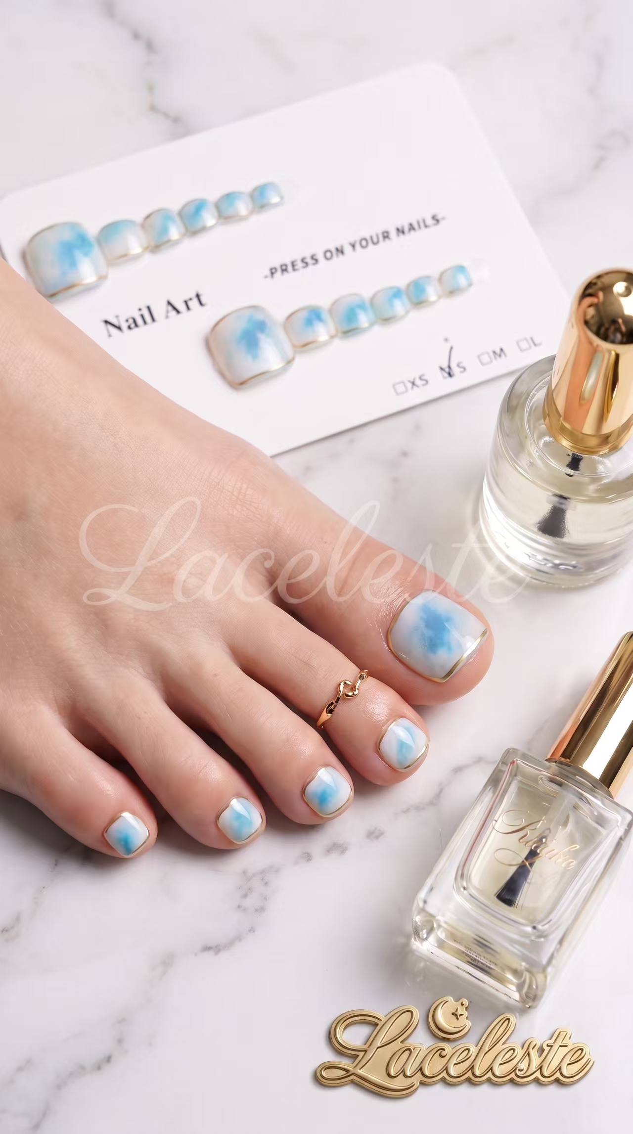 Toe nail worn photo